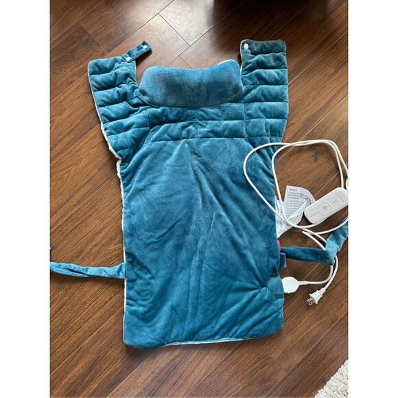 Comfytemp Heat Pad for Neck and Shoulders and Back - Picture 2 of 6